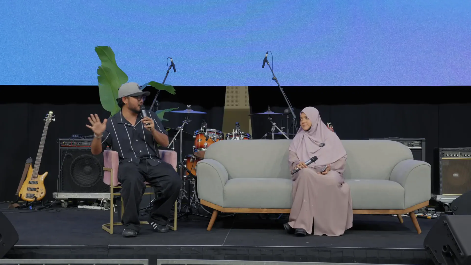 Ibu sebagai contoh dan inspirasi kepada anak-anak