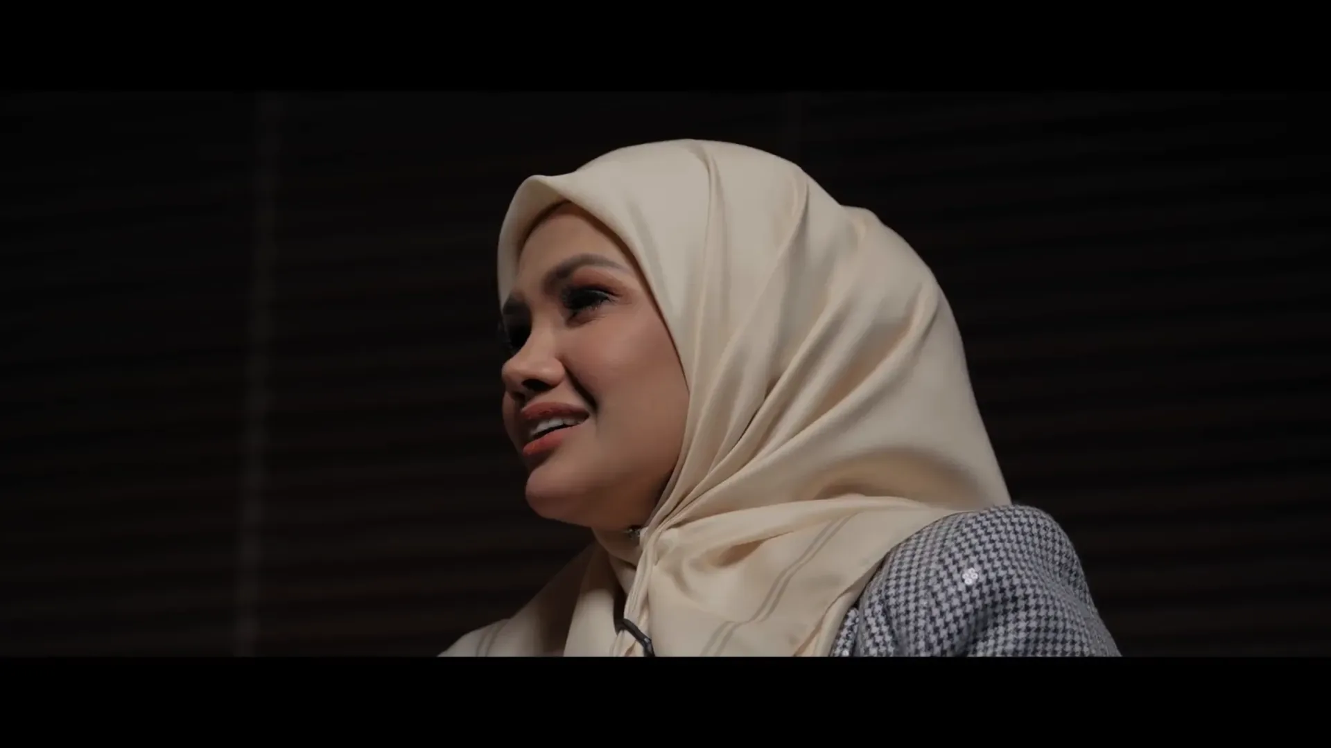 Kisah Pahit Manis Zarina Zainuddin Zarina berbicara tentang kesabaran dalam menjaga anak