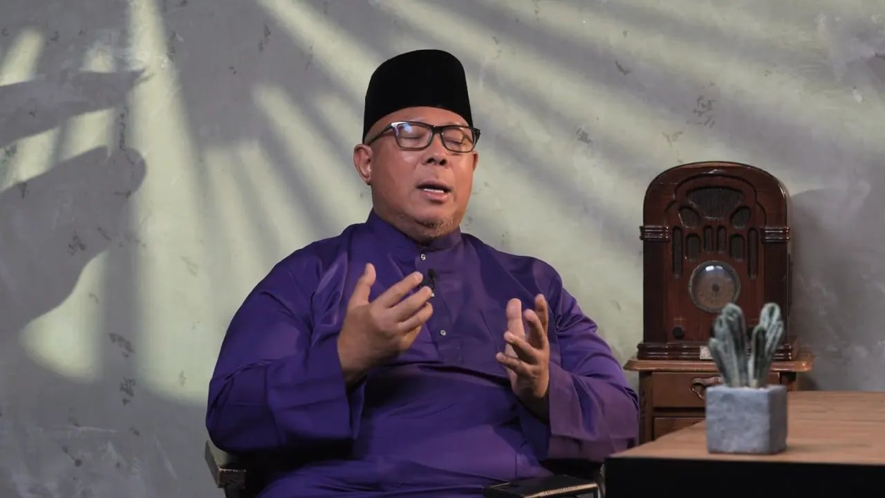 6334f5cd 3094 4958 b581 2e5db8bfea02 The Weekly Deen Show Eps 1 -Perkahwinan Syariah vs Perkahwinan Sivil di Singapura: Apa yang Setiap Muslim Perlu Tahu
