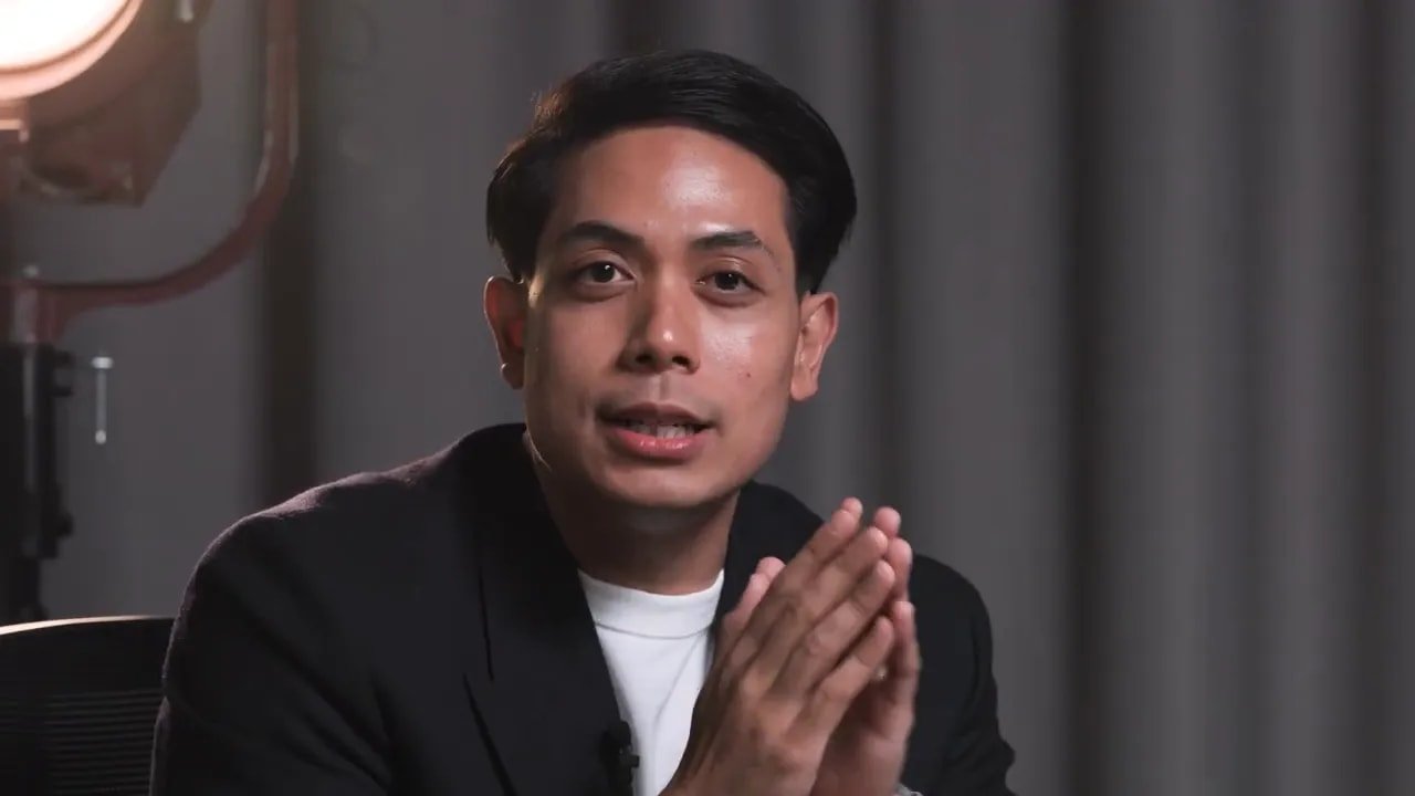 The Weekly Deen Show Eps 1 -Perkahwinan Syariah vs Perkahwinan Sivil di Singapura: Apa yang Setiap Muslim Perlu Tahu