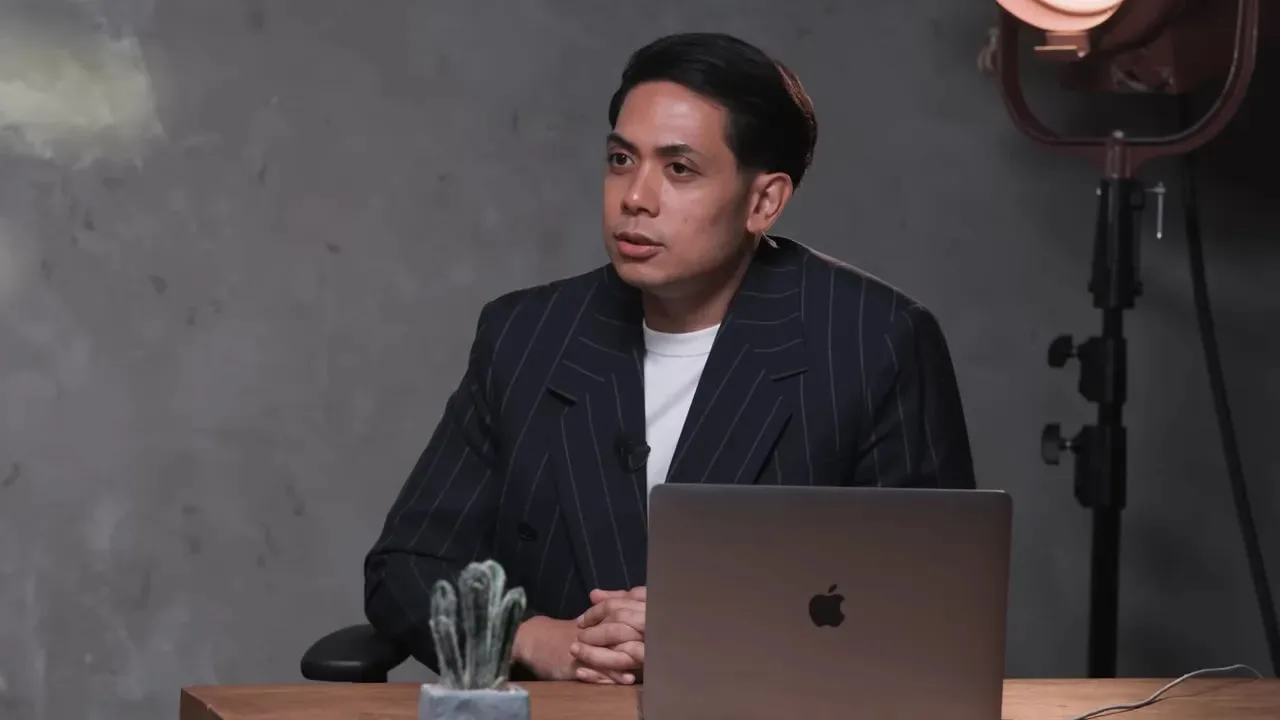 The Weekly Deen Show Eps 2 - “Adakah Depresi Tanda Lemah Iman?” Interview dengan Ustazah Dr. Noraini Abdul Wahab & Ustaz Haron Hassan Cf4872c1 2d14 4bbc B017 4f63d83848e4