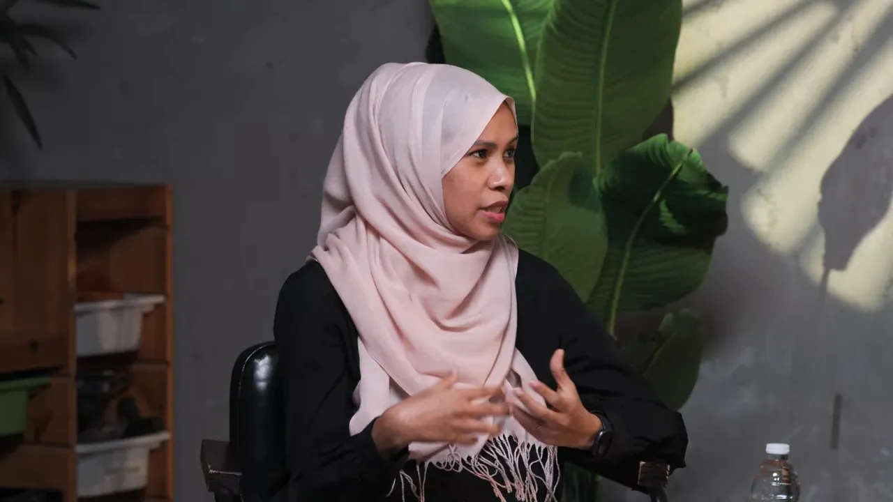 The Weekly Deen Show Eps 4 - Adakah Penyembuhan Cara New Age Itu Syirik? Bersama Ustazah Nur Hidayah Azman & Dr. Shariffa Syahidah Contoh pesakit dengan masalah pencernaan yang berjaya dengan perubahan pemakanan