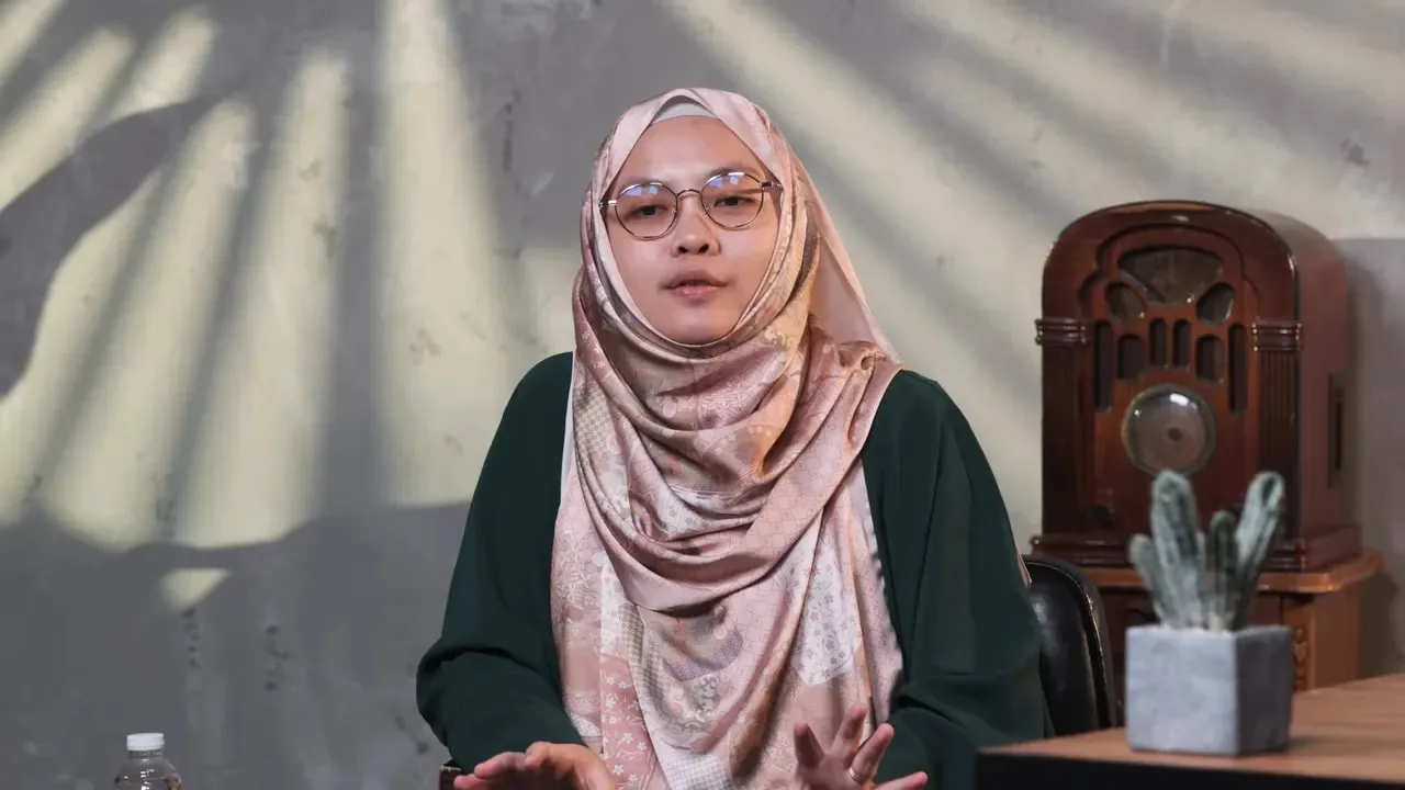 The Weekly Deen Show Eps 4 - Adakah Penyembuhan Cara New Age Itu Syirik? Bersama Ustazah Nur Hidayah Azman & Dr. Shariffa Syahidah Perbincangan tentang konsep perubatan gaya hidup dan pengubatan melalui pemakanan dan senaman