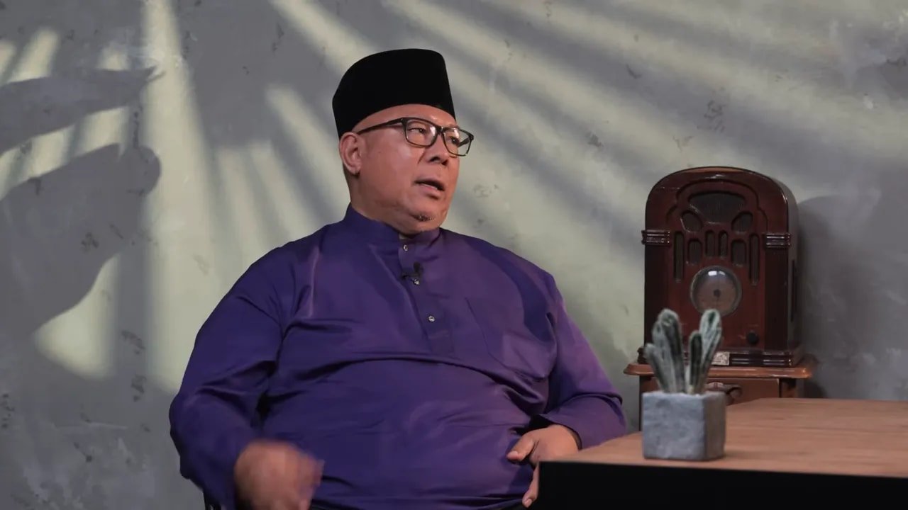 Ustaza Dr. Norini diperkenalkan sebagai psikolog Islam dan kaunselor klinikal